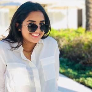 Meet your Posher, Sienna